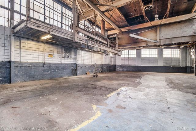 2731 JEROME Street, Detroit, MI 48212