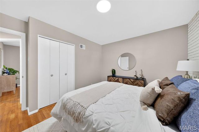 10022 Killoren Drive, St Louis, MO 63123