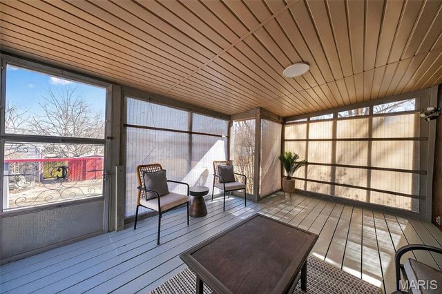 10022 Killoren Drive, St Louis, MO 63123