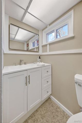 10022 Killoren Drive, St Louis, MO 63123