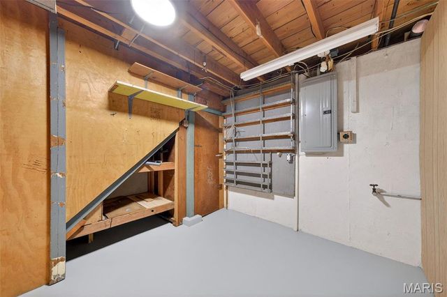 10022 Killoren Drive, St Louis, MO 63123