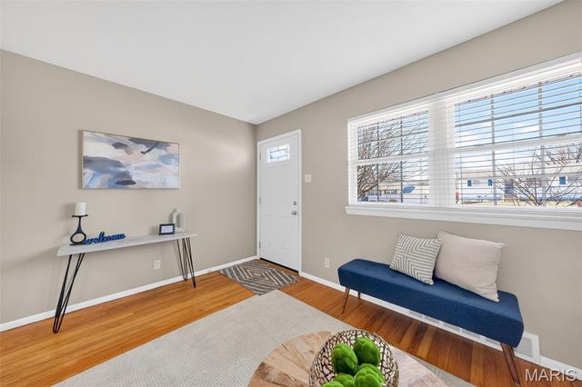 10022 Killoren Drive, St Louis, MO 63123