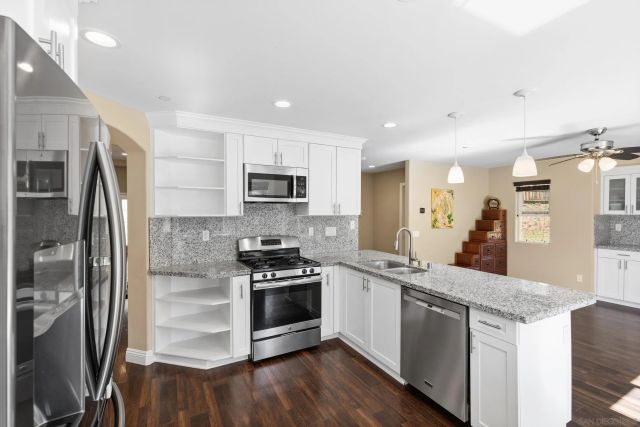 460 Rosalie Way, El Cajon, CA 92019