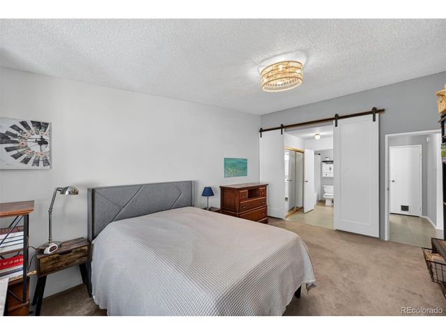 3184 S Heather Gardens Way 212-408, Aurora, CO 80014