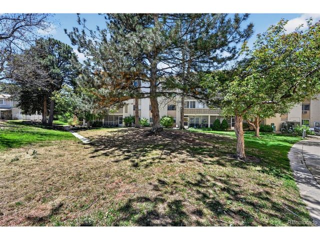 3184 S Heather Gardens Way 212-408, Aurora, CO 80014