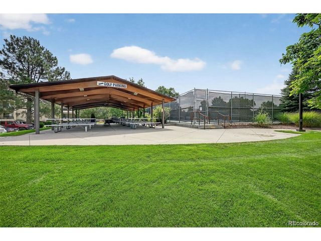 3184 S Heather Gardens Way 212-408, Aurora, CO 80014