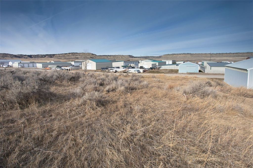 7624 Burlington Avenue, Billings, MT 59106 photo 4