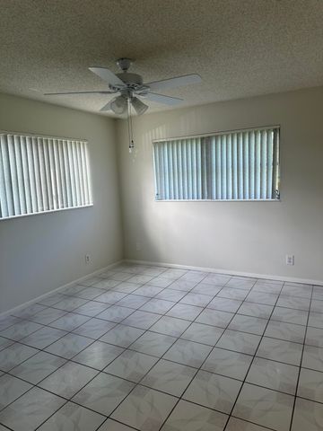 2911 W Ashley Dr Drive W J, West Palm Beach, FL 33415