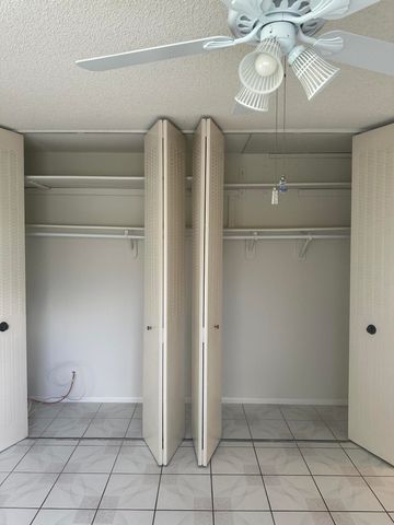 2911 W Ashley Dr Drive W J, West Palm Beach, FL 33415