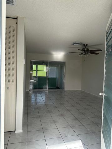 2911 W Ashley Dr Drive W J, West Palm Beach, FL 33415