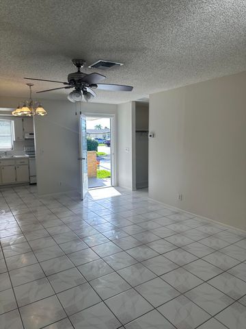 2911 W Ashley Dr Drive W J, West Palm Beach, FL 33415