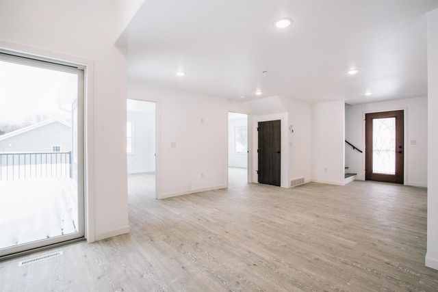 1911 JOHNSON STREET, Neillsville, WI 54456