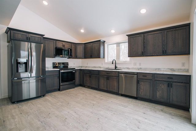 1911 JOHNSON STREET, Neillsville, WI 54456