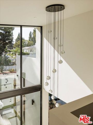 3404 Caroline Avenue, Culver City, CA 90232
