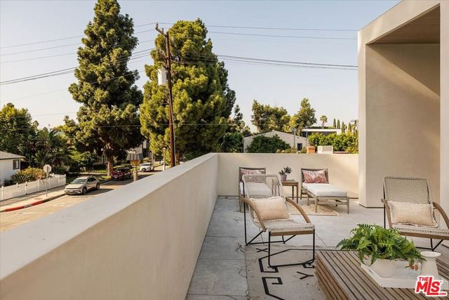 3404 Caroline Avenue, Culver City, CA 90232