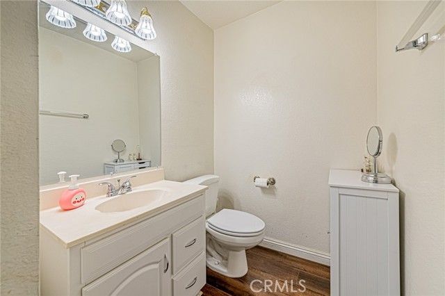 2758 Via Hacienda, Fullerton, CA 92835