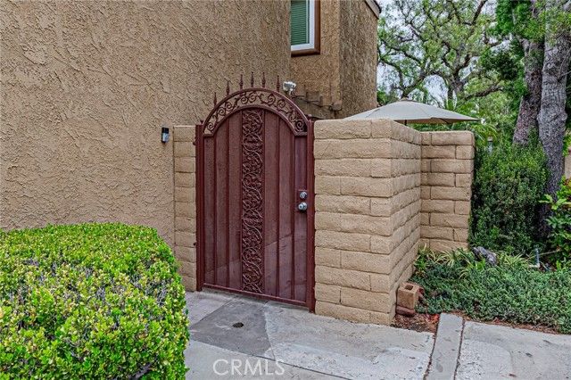 2758 Via Hacienda, Fullerton, CA 92835