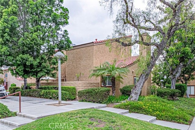 2758 Via Hacienda, Fullerton, CA 92835