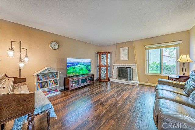 2758 Via Hacienda, Fullerton, CA 92835