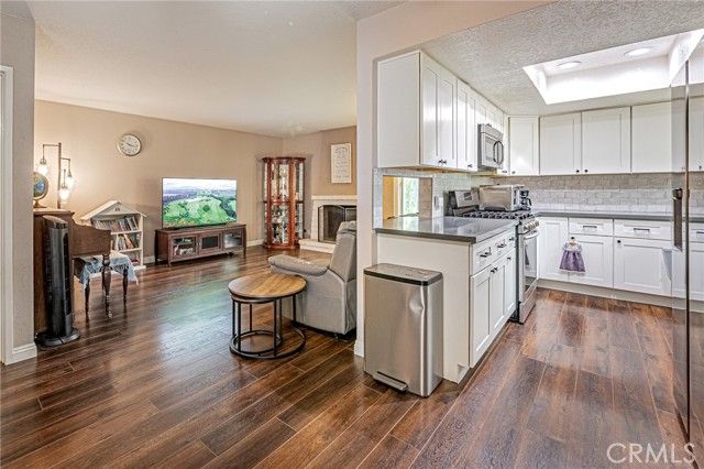 2758 Via Hacienda, Fullerton, CA 92835