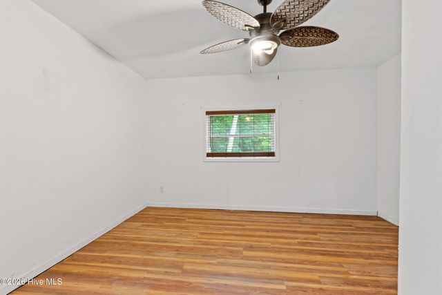 16090 W Us Highway 64, Murphy, NC 28906