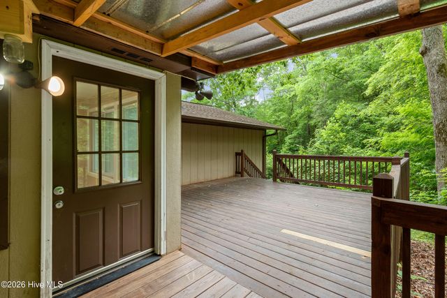 16090 W Us Highway 64, Murphy, NC 28906
