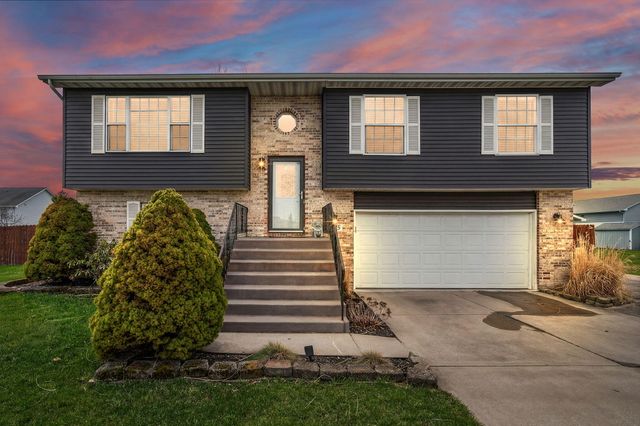 5715 Buttercup Avenue, Portage, IN 46368