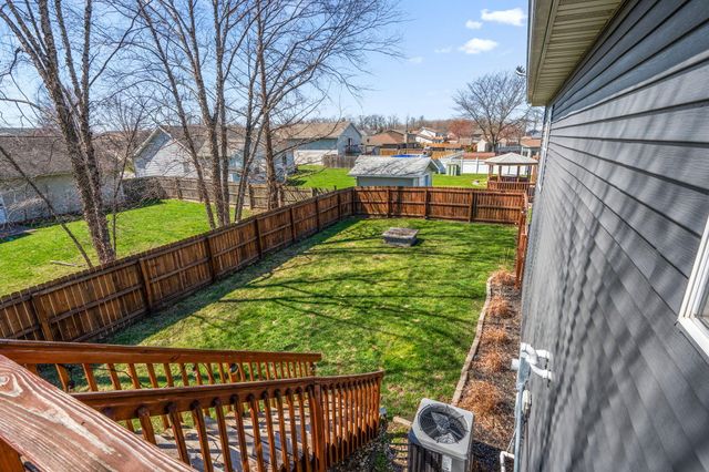 5715 Buttercup Avenue, Portage, IN 46368