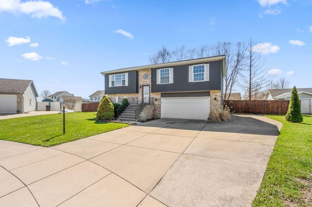 5715 Buttercup Avenue, Portage, IN 46368