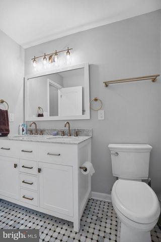 4819 OSAGE ST, College Park, MD 20740