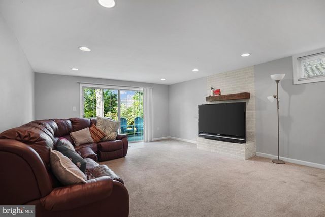 4819 OSAGE ST, College Park, MD 20740