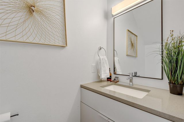 1701 E MLK Jr BLVD 107, Austin, TX 78702