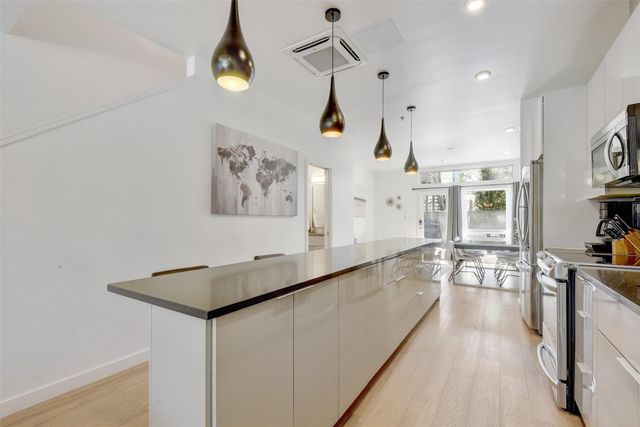 1701 E MLK Jr BLVD 107, Austin, TX 78702