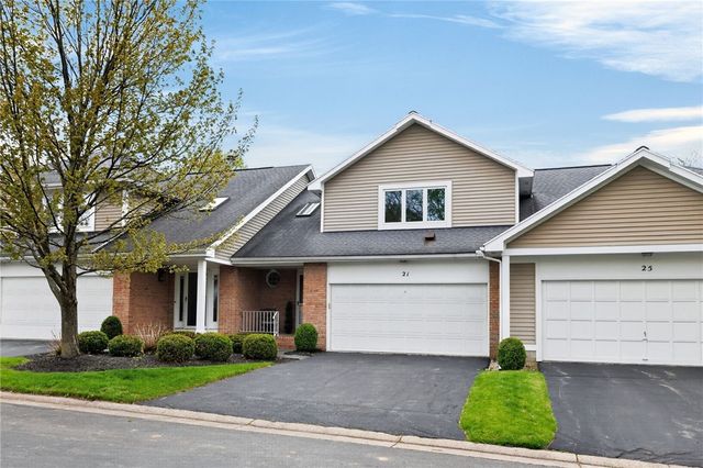 21 Waterford Circle, Henrietta, NY 14618
