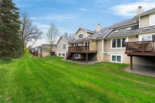 21 Waterford Circle, Henrietta, NY 14618