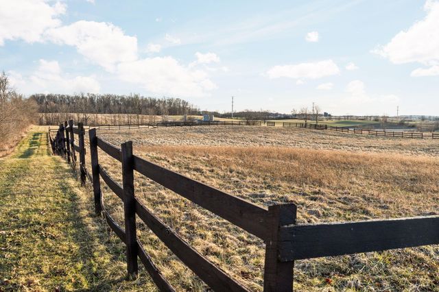5665 Braun Road, Saline Twp, MI 48176