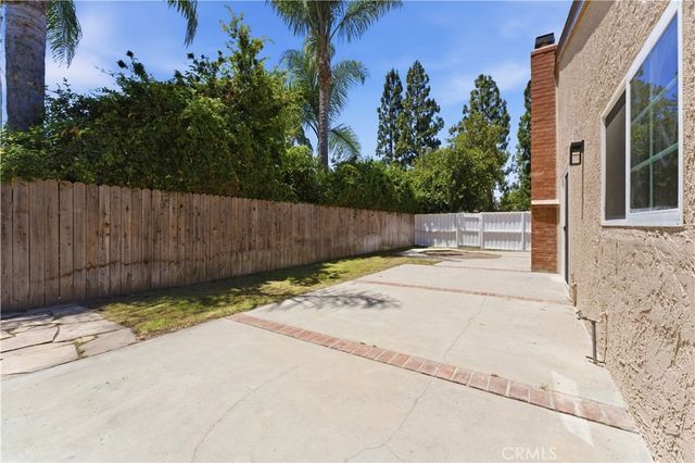 1806 Pepper Tree Court, Thousand Oaks, CA 91362