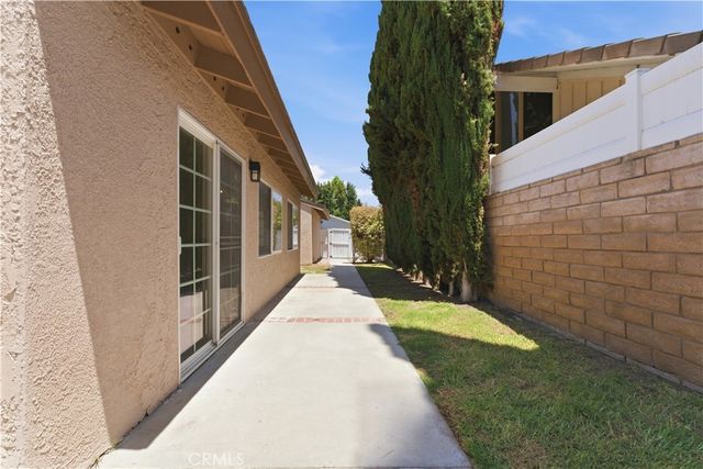 1806 Pepper Tree Court, Thousand Oaks, CA 91362