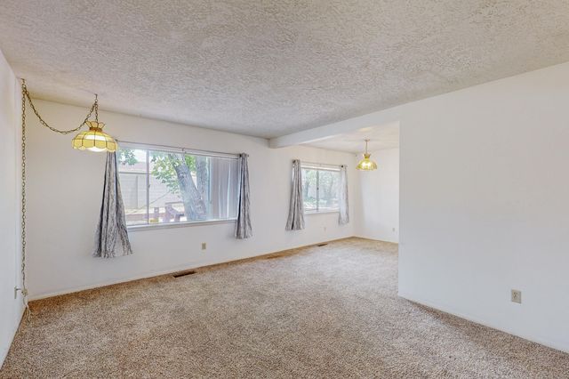 7309 Coulson Drive NE, Albuquerque, NM 87109
