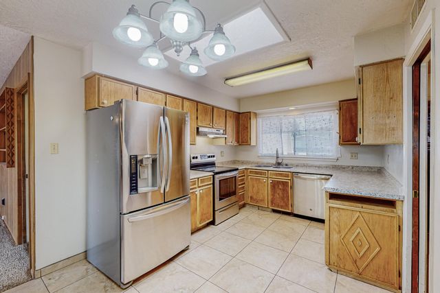 7309 Coulson Drive NE, Albuquerque, NM 87109