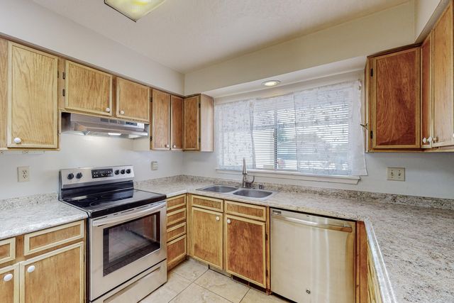 7309 Coulson Drive NE, Albuquerque, NM 87109