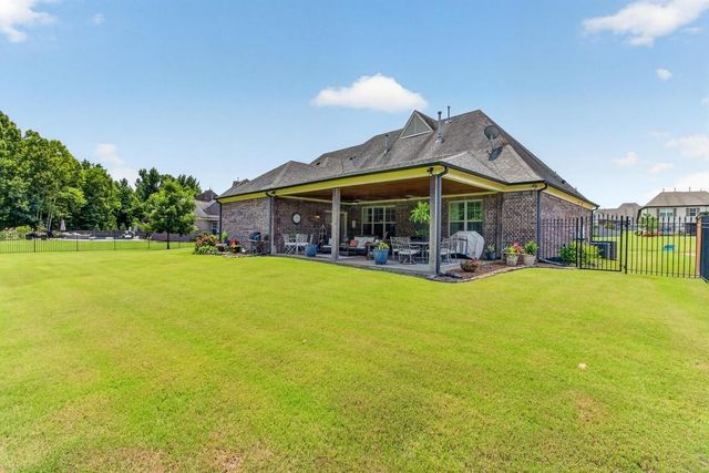 6000 BRANDON BROOK DR, Arlington, TN 38002