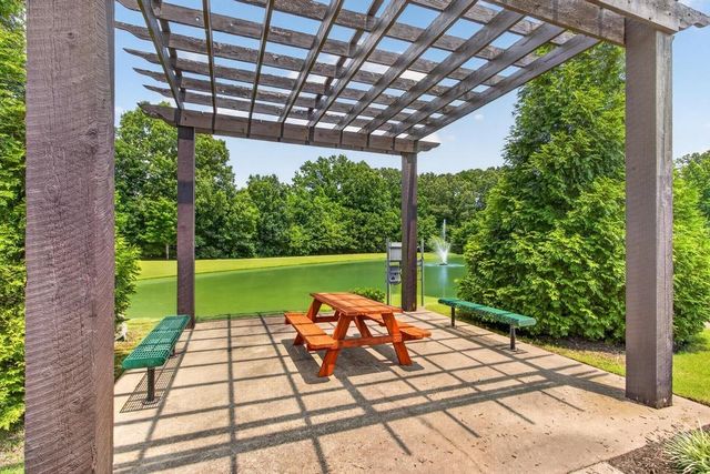 6000 BRANDON BROOK DR, Arlington, TN 38002