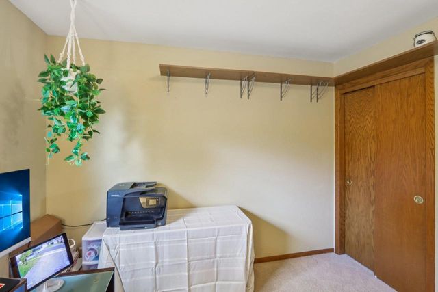 1006 S Division Street, Waunakee, WI 53597