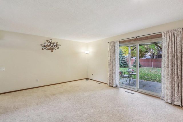 1006 S Division Street, Waunakee, WI 53597