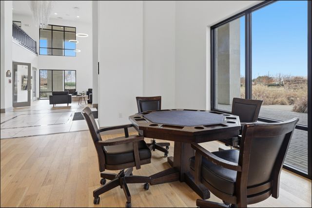 2700 Old Denton Road 2272, Carrollton, TX 75007