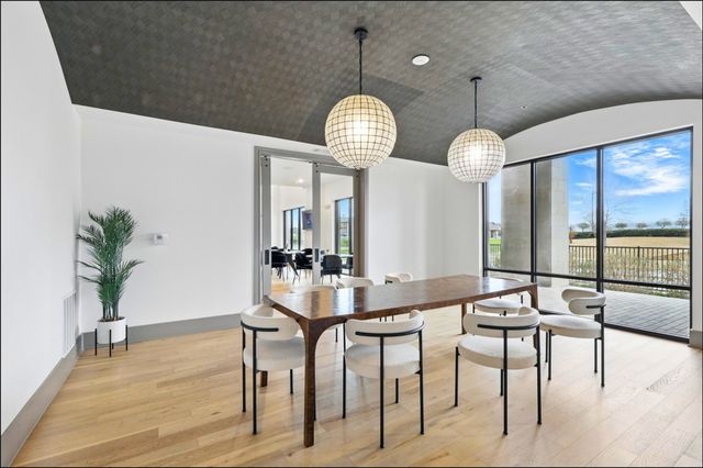 2700 Old Denton Road 2272, Carrollton, TX 75007