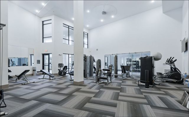 2700 Old Denton Road 2272, Carrollton, TX 75007