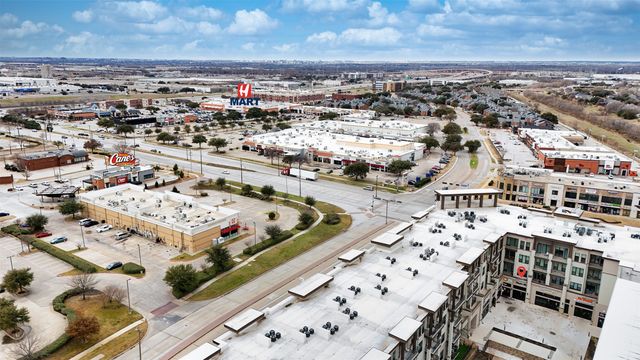 2700 Old Denton Road 2272, Carrollton, TX 75007