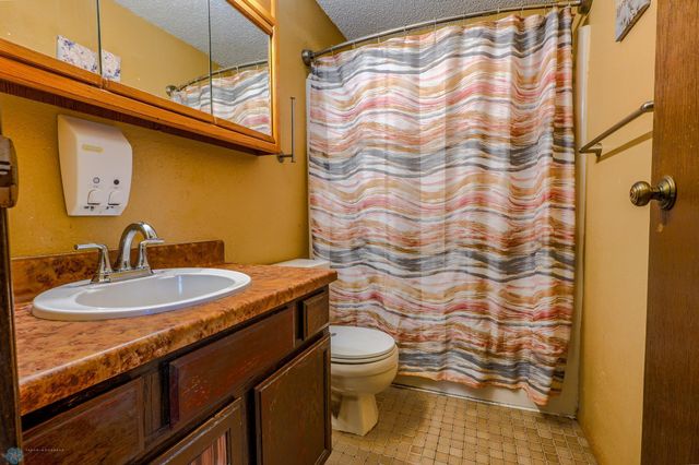 1813 29th Street Circle S, Moorhead, MN 56560